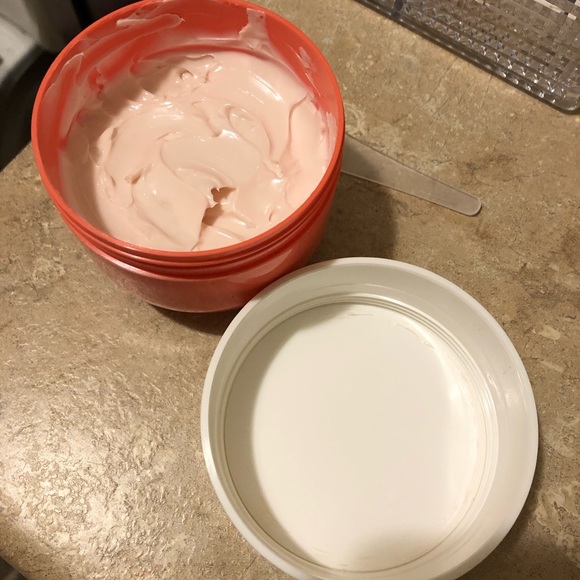 Sol De Janeiro - Bom Dia Bright Body Cream - 8.1 oz / 240 ml - Picture 3 of 4